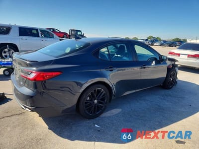 Trzecie zdjęcie samochodu z tyłu: 2025 TOYOTA CAMRY SE VIN:4T1DAACK0SU507389 - miniatura