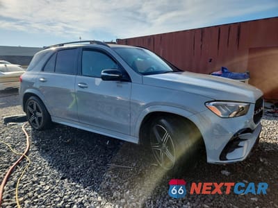 Czwarte zdjęcie samochodu z boku: 2025 MERCEDES-BENZ GLE 450 4MATIC VIN:4JGFB5KB1SB454440 - miniatura