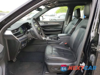 Zdjęcie 7 z 13 samochodu: 2023 JEEP GRAND CHEROKEE OVERLAND 4XE VIN:1C4RJYD64P8787466 - miniatura