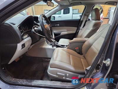 Zdjęcie 7 z 12 samochodu: 2017 ACURA ILX BASE WATCH PLUS VIN:19UDE2F37HA011424 - miniatura