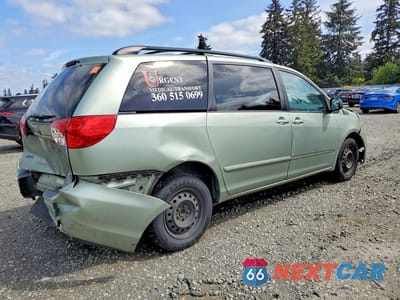 Trzecie zdjęcie samochodu z tyłu: 2010 TOYOTA SIENNA LE 8-PASSENGER VIN:5TDKK4CC3AS321125 - miniatura