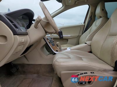 Zdjęcie 7 z 13 samochodu: 2010 VOLVO XC60 3.2 VIN:YV4982DZ6A2066298 - miniatura