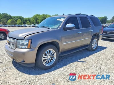 2013 CHEVROLET TAHOE C1500 LTZ 1GNSCCE03DR241473 - główne zdjęcie licytacji z USA - miniatura