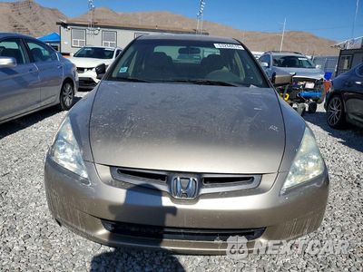 Piąte zdjęcie samochodu w środku: 2004 HONDA ACCORD LX VIN:1HGCM56324A072819 - miniatura
