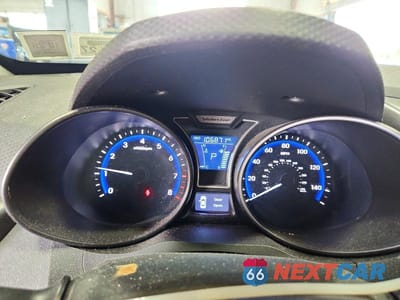 Zdjęcie 9 z 12 samochodu: 2015 HYUNDAI VELOSTER TURBO VIN:KMHTC6AE3FU229612 - miniatura