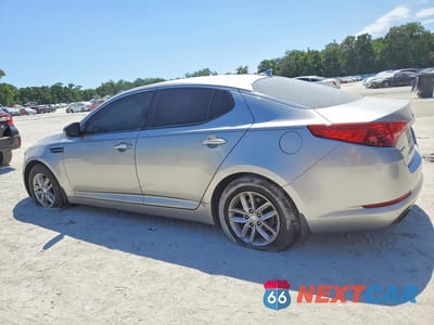 Drugie zdjęcie samochodu z przodu: 2013 KIA OPTIMA LX VIN:5XXGM4A74DG237729 - miniatura