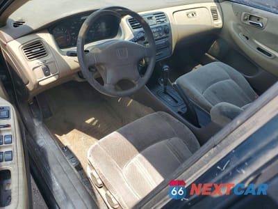 Zdjęcie 8 z 12 samochodu: 1999 HONDA ACCORD LX VIN:1HGCG5640XA013045 - miniatura