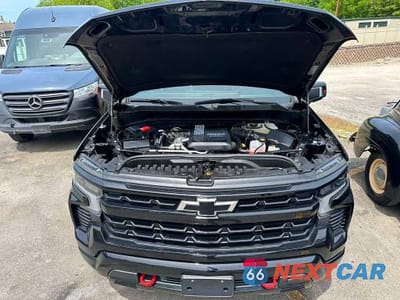 Zdjęcie 7 z 10 samochodu: 2022 CHEVROLET SILVERADO K1500 RST VIN:1GCUDEET5NZ575509 - miniatura