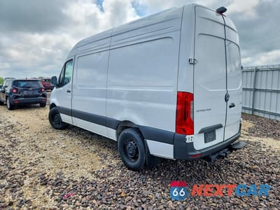 Drugie zdjęcie samochodu z przodu: 2025 MERCEDES BENZ SPRINTER 2500 DELIVERY VAN VIN:W1Y4KBHY4ST202564 - miniatura