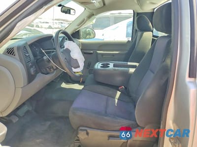 Zdjęcie 7 z 13 samochodu: 2011 CHEVROLET SILVERADO C1500 VIN:1GCNCPEXXBZ167587 - miniatura