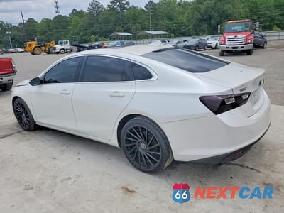 Drugie zdjęcie samochodu z przodu: 2016 CHEVROLET MALIBU LT VIN:1G1ZE5ST1GF178125 - miniatura