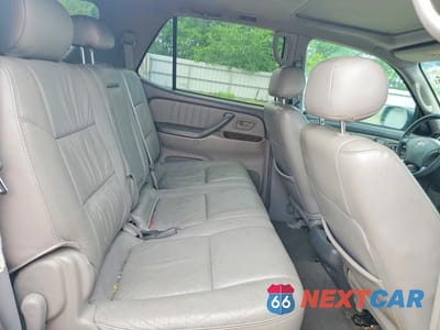 Zdjęcie 11 z 13 samochodu: 2004 TOYOTA SEQUOIA LIMITED VIN:5TDZT38A94S231186 - miniatura