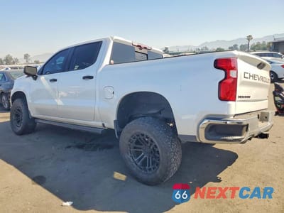 Drugie zdjęcie samochodu z przodu: 2020 CHEVROLET SILVERADO K1500 LTZ VIN:1GCUYGED8LZ236815 - miniatura