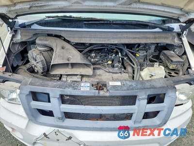 Zdjęcie 12 z 13 samochodu: 2014 ISUZU NPR VIN:JALB4T174E7W00284 - miniatura