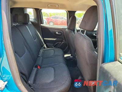 Zdjęcie 10 z 12 samochodu: 2020 JEEP RENEGADE SPORT VIN:ZACNJAAB1LPL24837 - miniatura