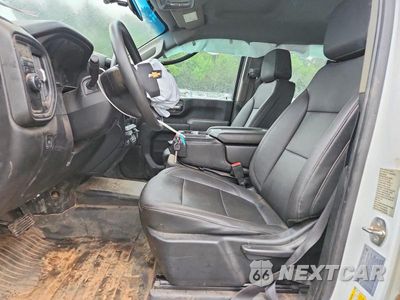 Zdjęcie 7 z 12 samochodu: 2023 CHEVROLET SILVERADO C2500 HEAVY DUTY VIN:1GC5WLE78PF245258 - miniatura