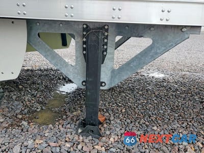 Piąte zdjęcie samochodu w środku: 2027 FRUEHAUF DRY VAN TRAILER VIN:7SMF5EJ23VB000427 - miniatura