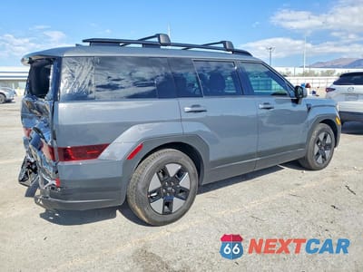 Trzecie zdjęcie samochodu z tyłu: 2026 HYUNDAI SANTA FE SEL VIN:5NMP2DG18TH113293 - miniatura