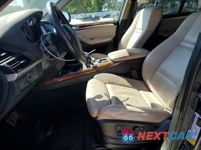 Zdjęcie 7 z 13 samochodu: 2011 BMW X5 XDRIVE35I VIN:5UXZV4C56BL404024 - miniatura