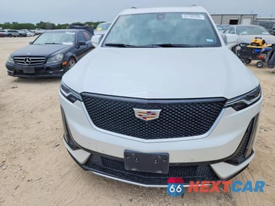 Piąte zdjęcie samochodu w środku: 2023 CADILLAC XT6 SPORT VIN:1GYKPGRS7PZ109184 - miniatura