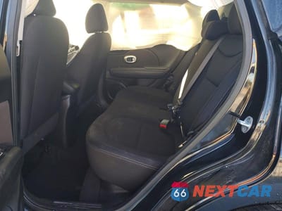 Zdjęcie 10 z 12 samochodu: 2019 KIA SOUL BASE VIN:KNDJN2A22K7689115 - miniatura
