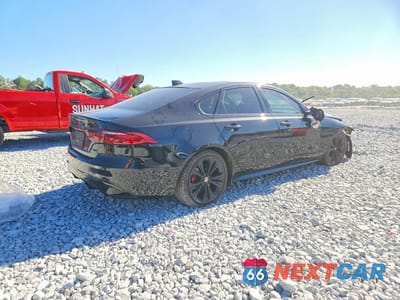 Trzecie zdjęcie samochodu z tyłu: 2021 JAGUAR XF R-DYNAMIC SE VIN:SAJBL4GX0MCY88880 - miniatura