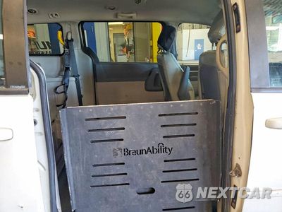 Zdjęcie 21 z 26 samochodu: 2010 DODGE GRAND CARAVAN SE VIN:2D4RN4DE5AR167664 - miniatura