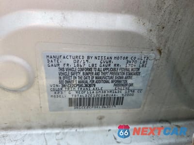 Zdjęcie 12 z 12 samochodu: 2019 NISSAN VERSA NOTE SV VIN:3N1CE2CP5KL363079 - miniatura
