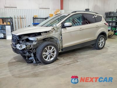2017 FORD ESCAPE SE 1FMCU9G96HUD53658 - główne zdjęcie licytacji z USA - miniatura