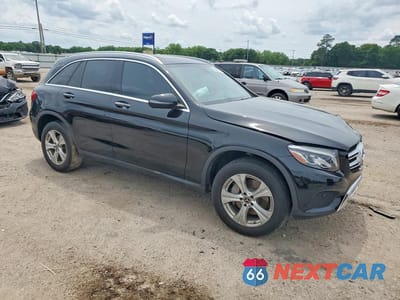 Czwarte zdjęcie samochodu z boku: 2018 MERCEDES-BENZ GLC 300 VIN:WDC0G4JB0JV101685 - miniatura