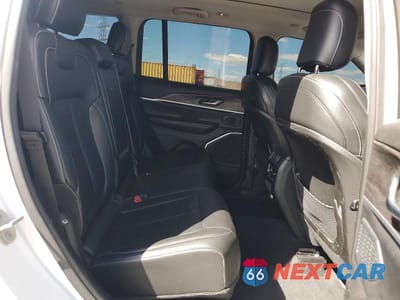 Zdjęcie 11 z 14 samochodu: 2023 JEEP GRAND CHEROKEE LIMITED 4XE VIN:1C4RJYB6XPC624076 - miniatura