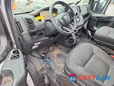 Zdjęcie 8 z 12 samochodu: 2023 RAM PROMASTER 2500 DELIVERY VAN VIN:3C6LRVDG5PE511431 - miniatura