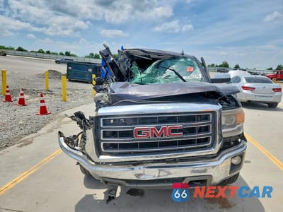 Piąte zdjęcie samochodu w środku: 2015 GMC SIERRA VIN:3GTU2VEC5FG473649 - miniatura