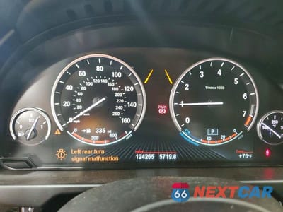 Zdjęcie 9 z 13 samochodu: 2018 BMW X5 XDRIVE35I VIN:5UXKR0C55JL070517 - miniatura