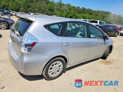Trzecie zdjęcie samochodu z tyłu: 2012 TOYOTA PRIUS V TWO VIN:JTDZN3EU9C3029621 - miniatura