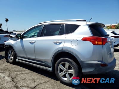 Drugie zdjęcie samochodu z przodu: 2015 TOYOTA RAV4 XLE VIN:2T3WFREV3FW149296 - miniatura
