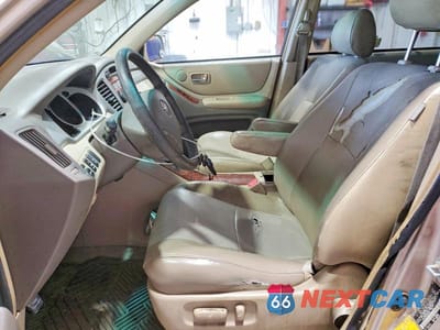 Zdjęcie 7 z 13 samochodu: 2004 TOYOTA HIGHLANDER LIMITED VIN:JTEEP21AX40054363 - miniatura