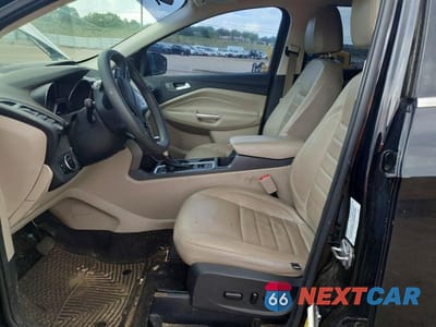 Zdjęcie 7 z 12 samochodu: 2017 FORD ESCAPE SE VIN:1FMCU9GD5HUB60664 - miniatura