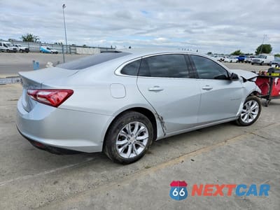 Trzecie zdjęcie samochodu z tyłu: 2022 CHEVROLET MALIBU LT VIN:1G1ZD5STXNF174090 - miniatura