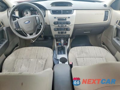 Zdjęcie 8 z 12 samochodu: 2009 FORD FOCUS SE VIN:1FAHP35N09W221229 - miniatura