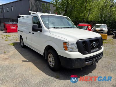 2020 NISSAN NV 2500 HD SV 1N6BF0KY1LN800482 - główne zdjęcie licytacji z USA - miniatura