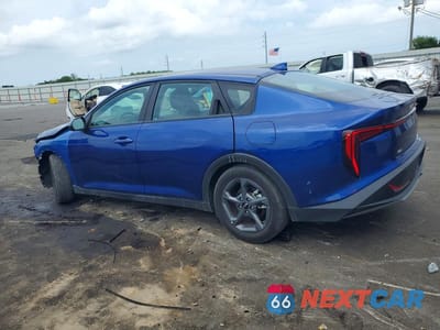 Drugie zdjęcie samochodu z przodu: 2025 KIA K4 LXS VIN:3KPFT4DE2SE064050 - miniatura