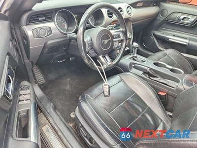 Zdjęcie 8 z 13 samochodu: 2019 FORD MUSTANG VIN:1FATP8UH1K5115659 - miniatura