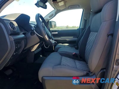 Zdjęcie 7 z 12 samochodu: 2021 TOYOTA TUNDRA VIN:5TFRY5F12MX285973 - miniatura