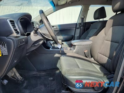 Zdjęcie 7 z 13 samochodu: 2019 KIA SPORTAGE LX VIN:KNDPMCAC5K7508844 - miniatura