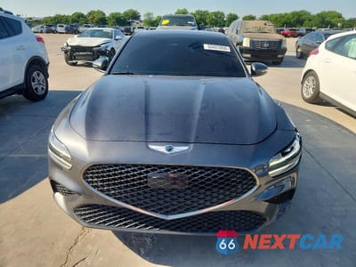 Piąte zdjęcie samochodu w środku: 2022 GENESIS G70 3.3T STANDARD VIN:KMTG54TE5NU081920 - miniatura