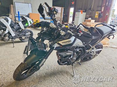 Trzecie zdjęcie samochodu z tyłu: 2021 TRIUMPH MOTORCYCLE TIGER 900 GT PRO VIN:SMTE64DFXMTAF4405 - miniatura