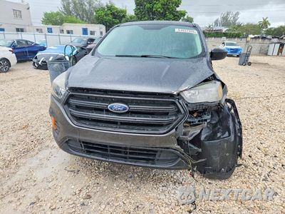 Piąte zdjęcie samochodu w środku: 2019 FORD ESCAPE S VIN:1FMCU0F79KUA89824 - miniatura