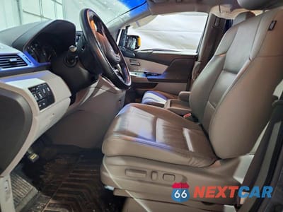 Zdjęcie 7 z 13 samochodu: 2011 HONDA ODYSSEY TOURING VIN:5FNRL5H93BB042343 - miniatura