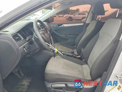 Zdjęcie 7 z 12 samochodu: 2017 VOLKSWAGEN JETTA S VIN:3VW2B7AJXHM274640 - miniatura